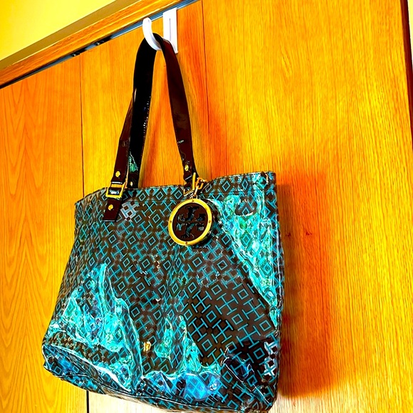 Tory Burch logo clear plastic handle tote bag with attached zip wallet pouch GUC - Picture 6 of 13